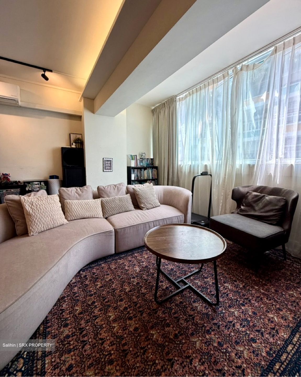 Blk 160 Siglap East (Bedok), HDB Executive #590840821